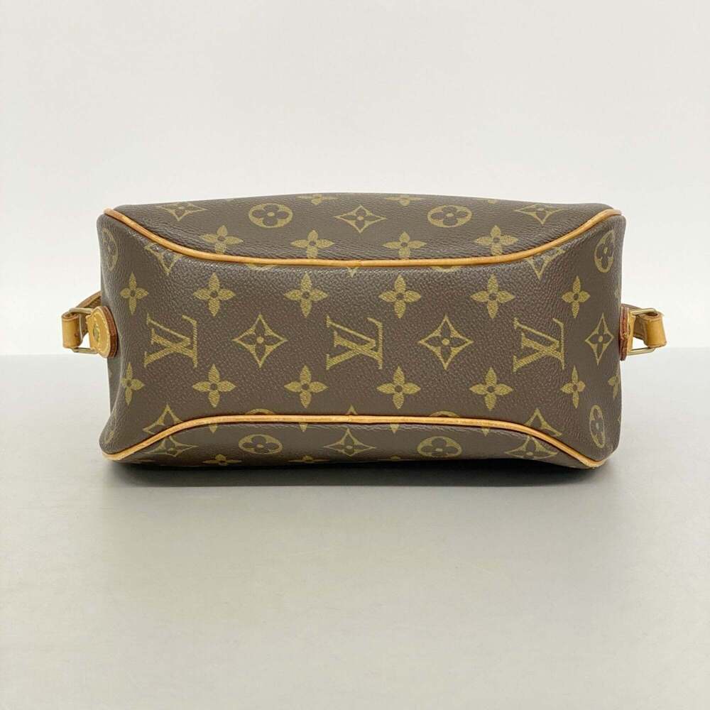 LOUIS VUITTON Brown Monogram Shoulder Bag - Picture 3 of 10